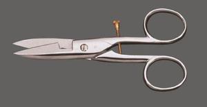 Mundial M252, 4 1/2" Buttonhole Scissors, Adjustable Cutting Length