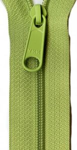 Patterns by Annie ZIP24-200 Apple Green Zipper