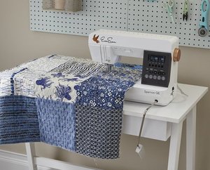 EverSewn Sparrow QE, Sewing Quilting Machine 70 Stitch, 19.5" Wide 8"Arm, Auto Threader/Trimmers, Knee Lever, 850SPM, 16Lb, SS Plate